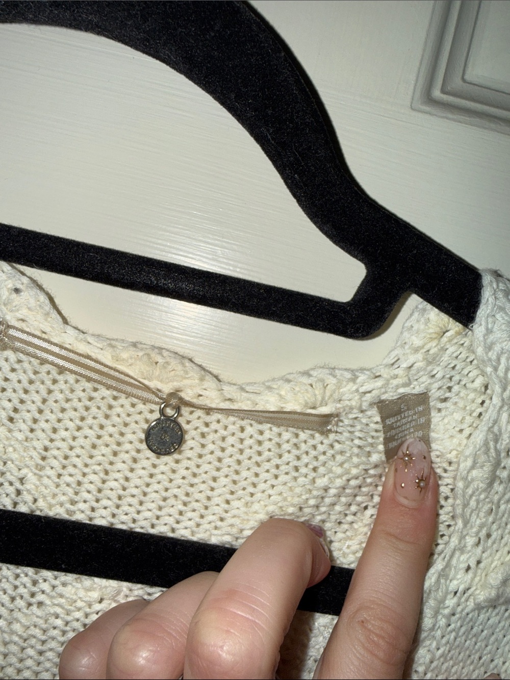 Cream Crochet Knit sweater - Picture 5 of 8